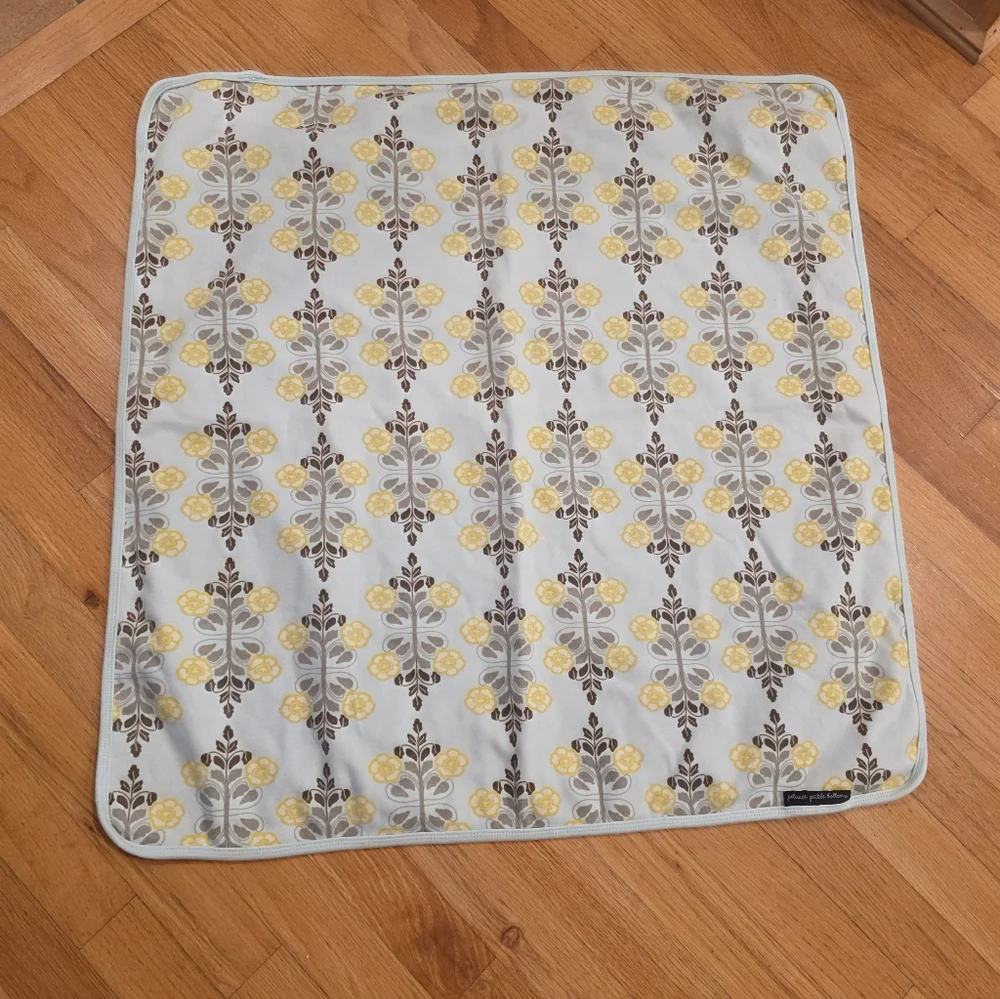 Petunia Pickle Bottom Yellow Blue Floral Cotton Knit Baby Blanket